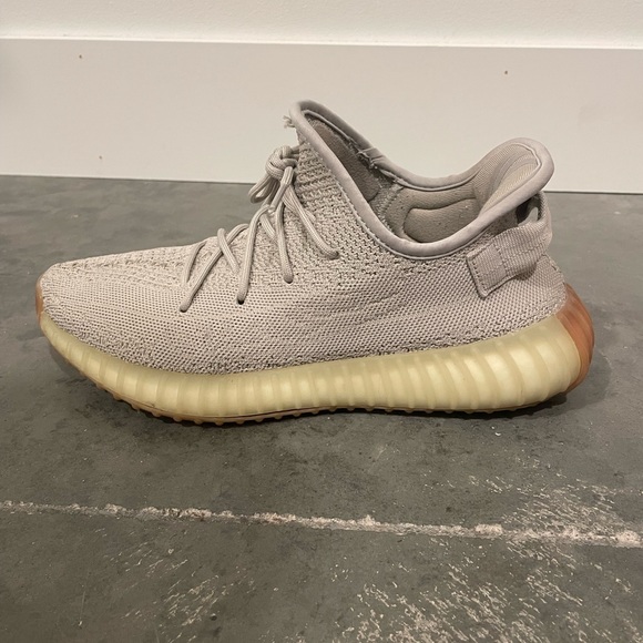 Yeezy 350 Sesame - Picture 6 of 16